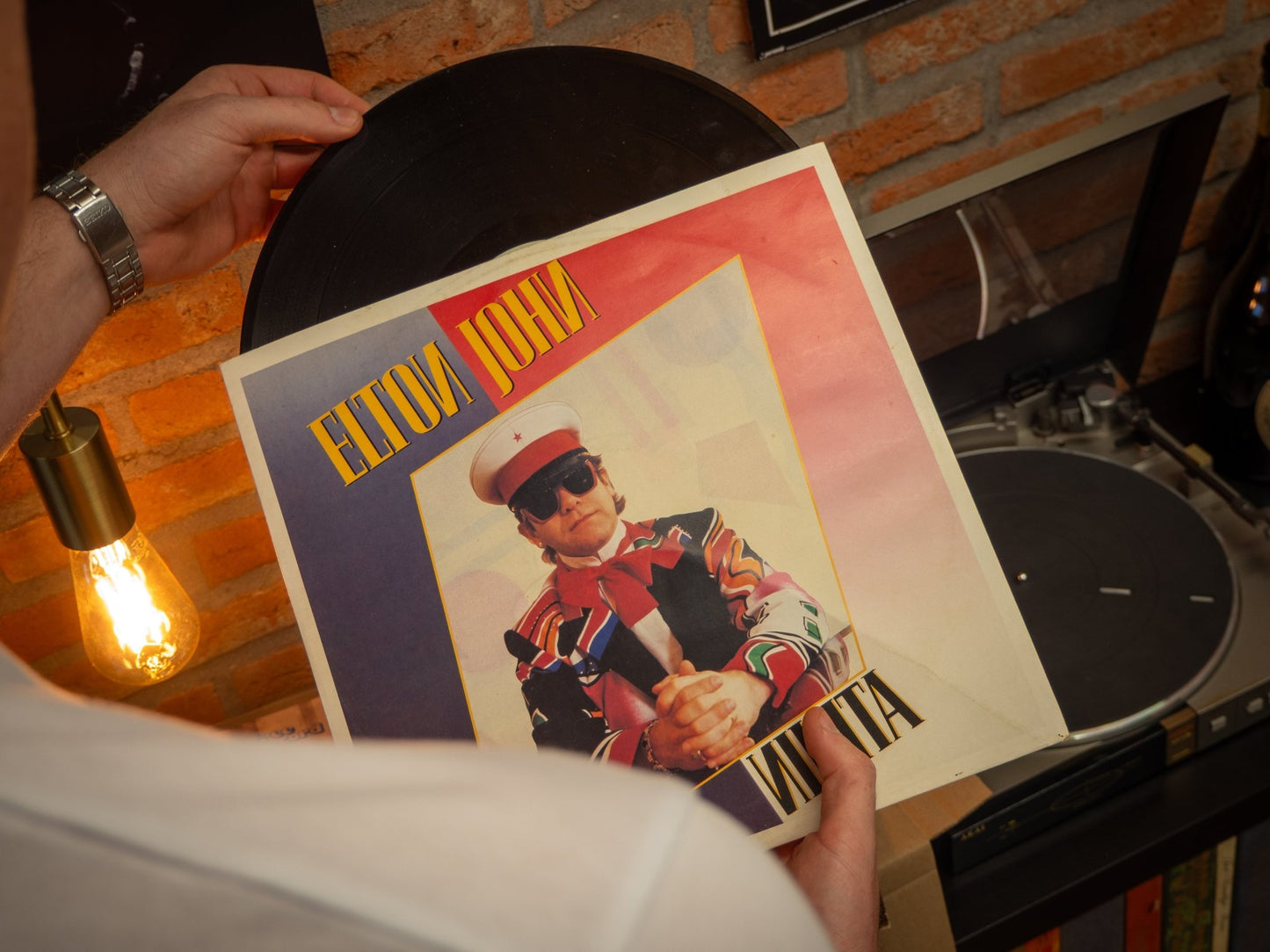 Vinyl Pop Box - The Vinyl Basement